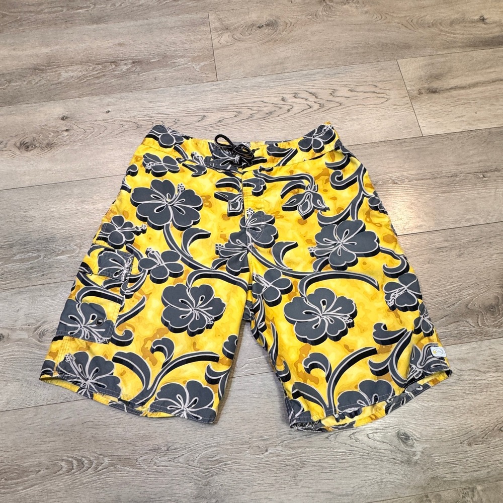 Quiksilver Mens Yellow Floral Board Shorts Swim Trunks Size Medium‎ M